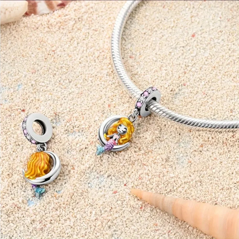 🧜‍♀️ Mermaid Bracelet Charm, NWT